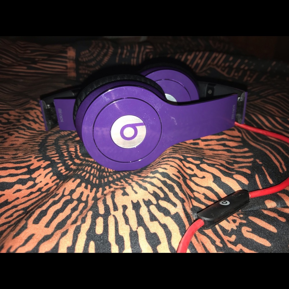 Beats solo 2 wired headphones